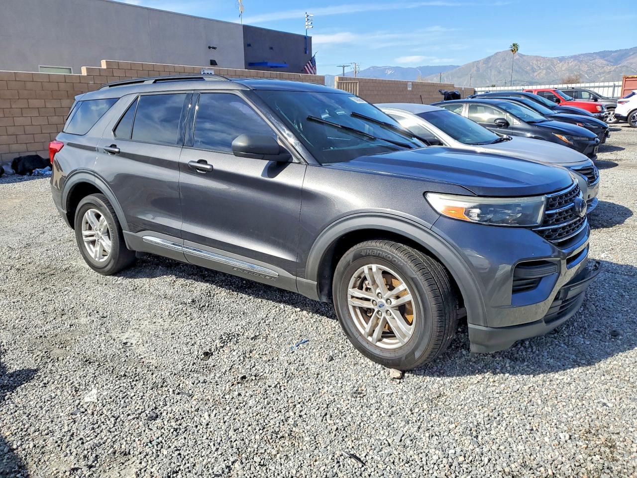 2020 FORD EXPLORER XLT photo 10