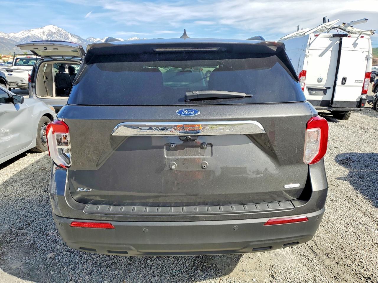 2020 FORD EXPLORER XLT photo 16