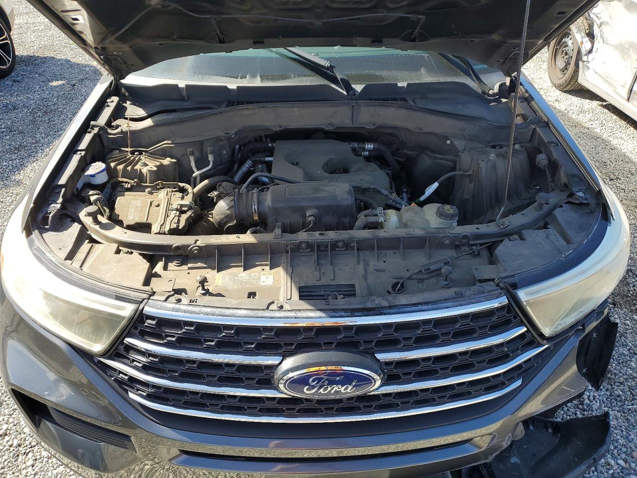 2020 FORD EXPLORER XLT photo 34