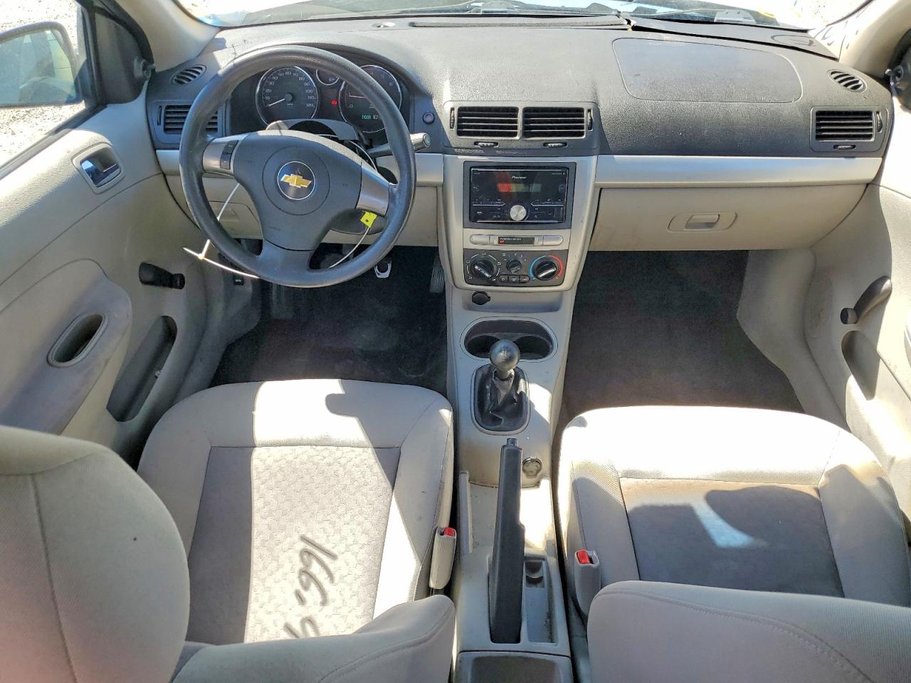 2010 CHEVROLET COBALT photo 8