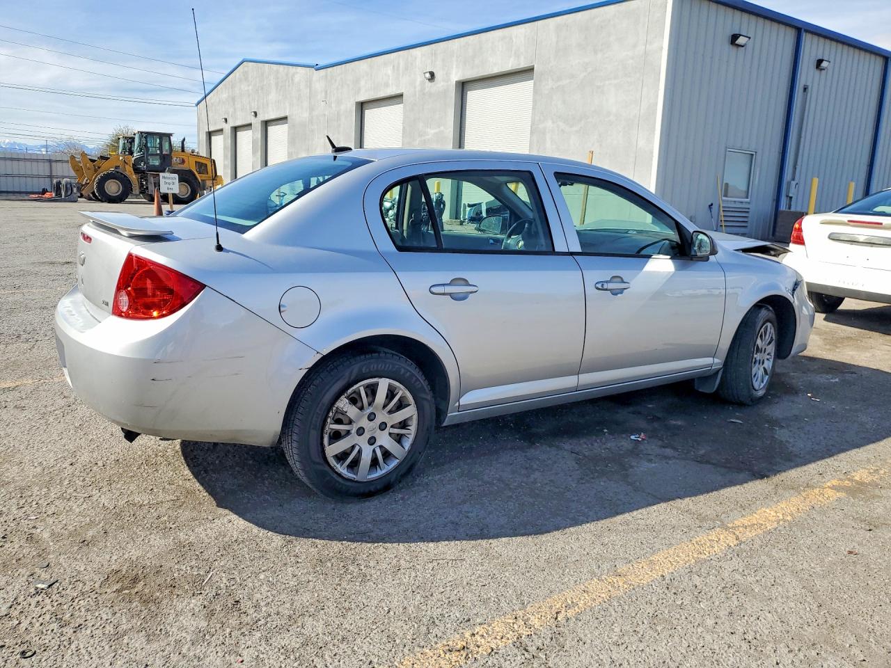 2010 CHEVROLET COBALT photo 3