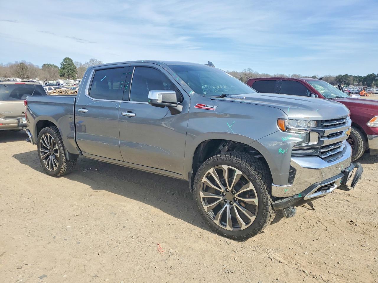 2021 CHEVROLET SILVERADO K1500 LTZ photo 10