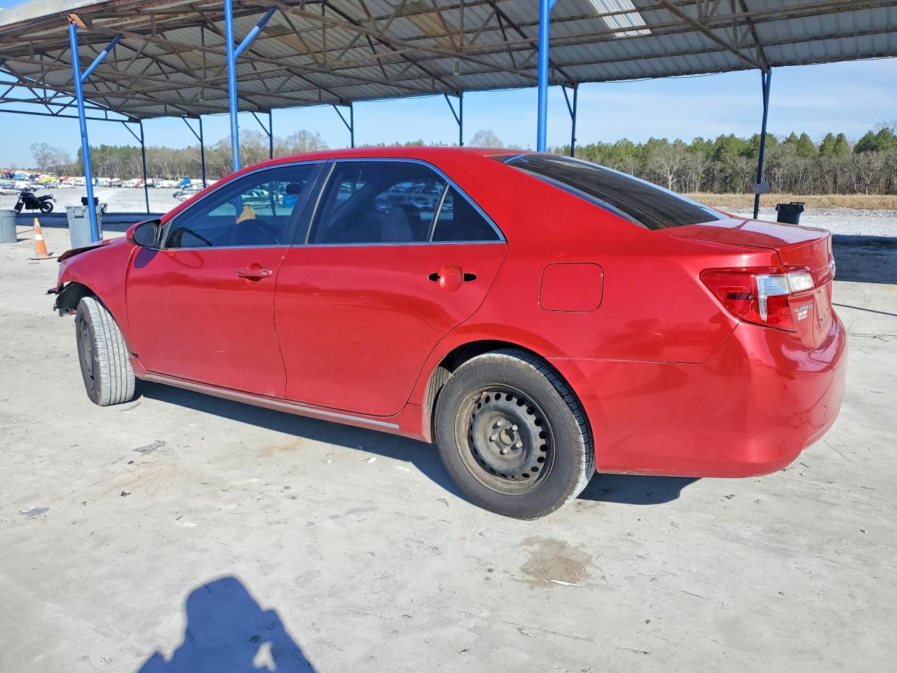 2012 TOYOTA CAMRY LE photo 2