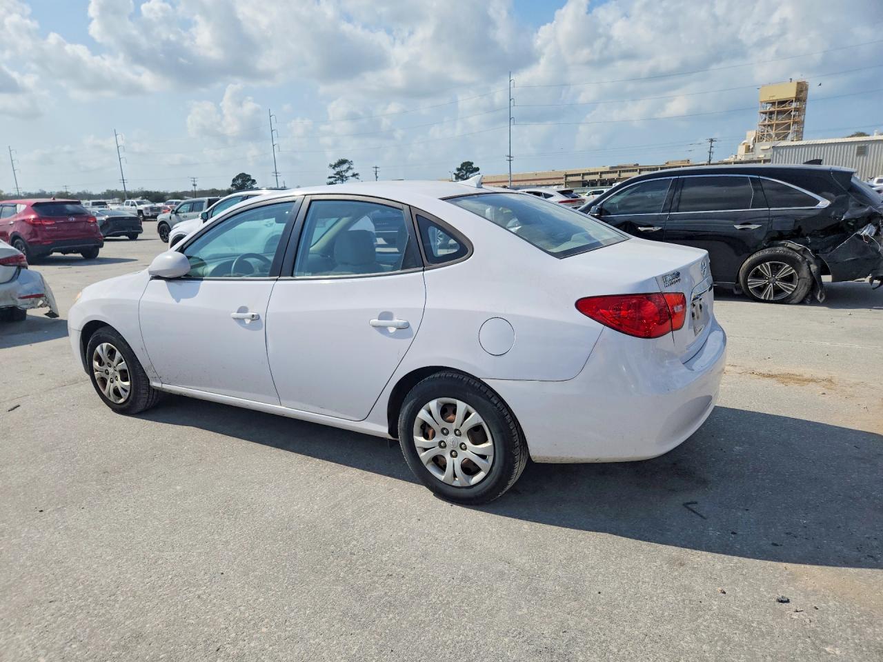 2010 HYUNDAI ELANTRA BLUE photo 2