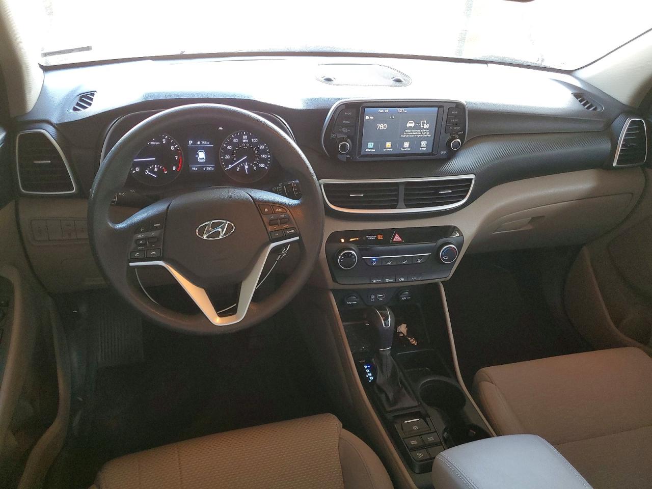 2019 HYUNDAI TUCSON SE photo 8