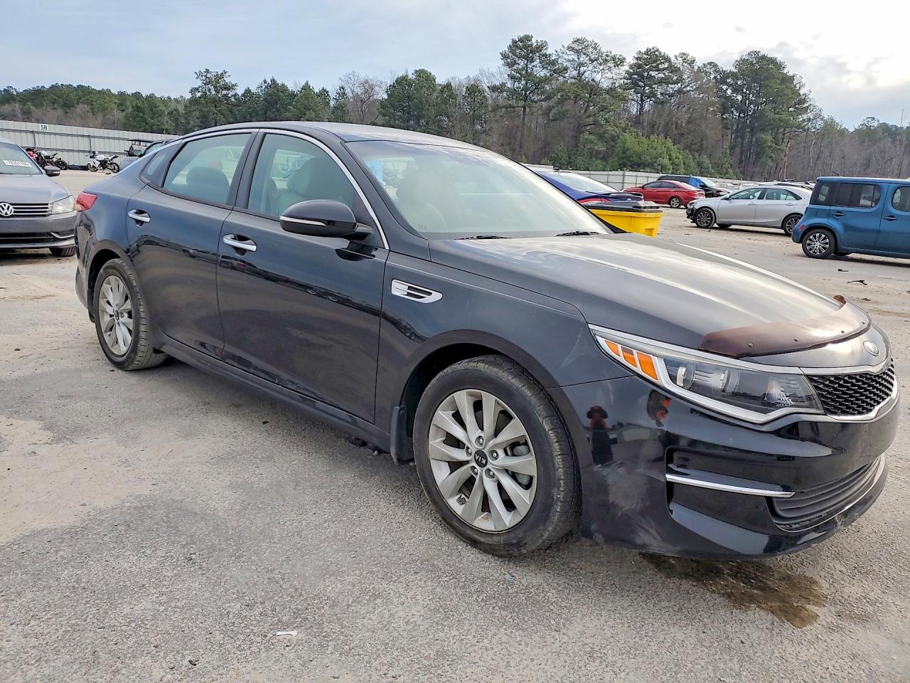 2018 KIA OPTIMA LX photo 4