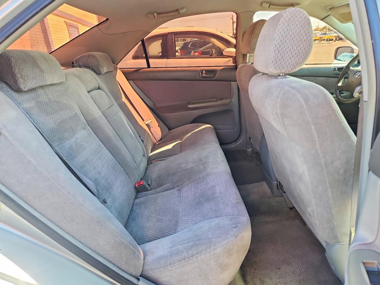 2003 TOYOTA CAMRY LE photo 19