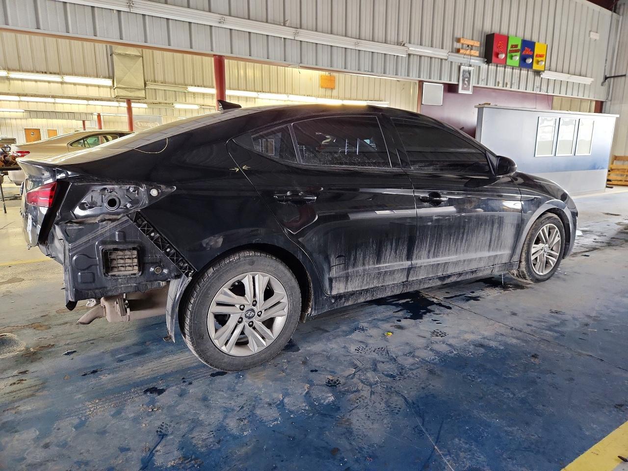 2020 HYUNDAI ELANTRA SEL photo 7