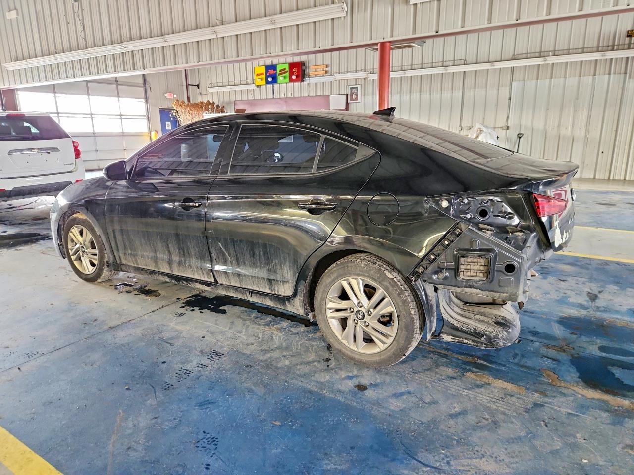 2020 HYUNDAI ELANTRA SEL photo 4