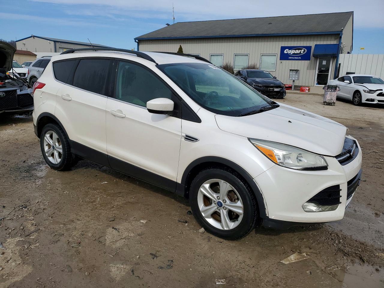 2014 FORD ESCAPE SE photo 10