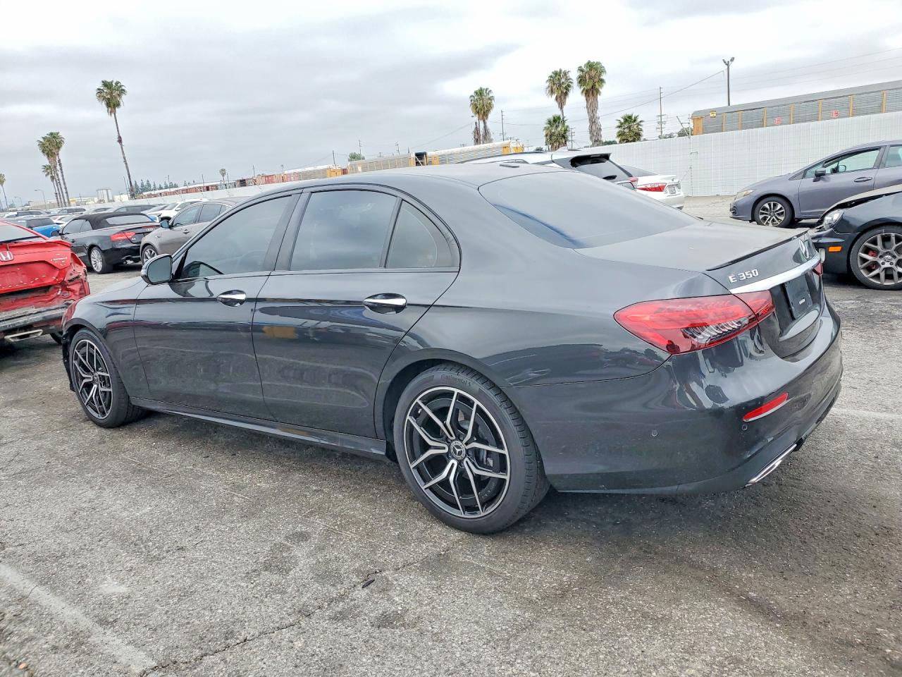 2021 MERCEDES-BENZ E 350 photo 4