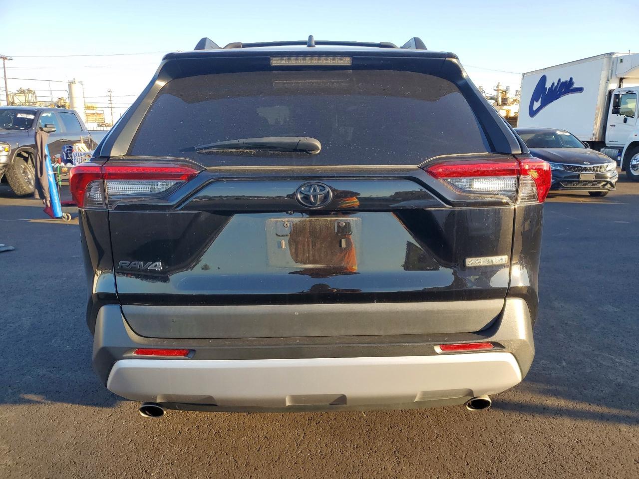 2022 TOYOTA RAV4 ADVENTURE photo 16