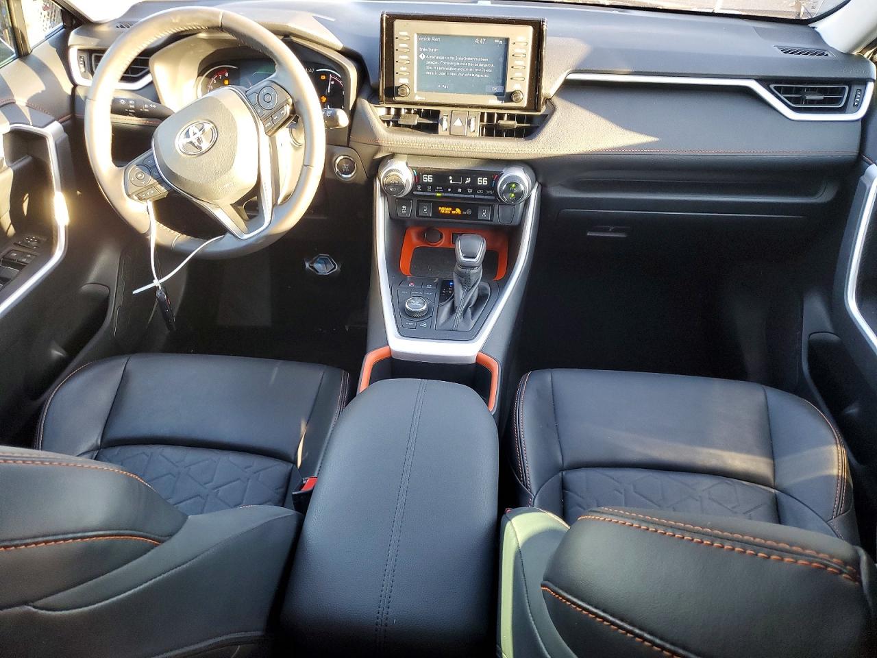 2022 TOYOTA RAV4 ADVENTURE photo 22