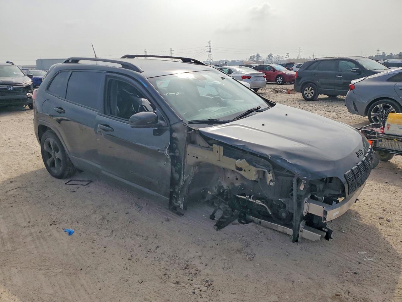 2019 JEEP CHEROKEE LATITUDE PLUS photo 4