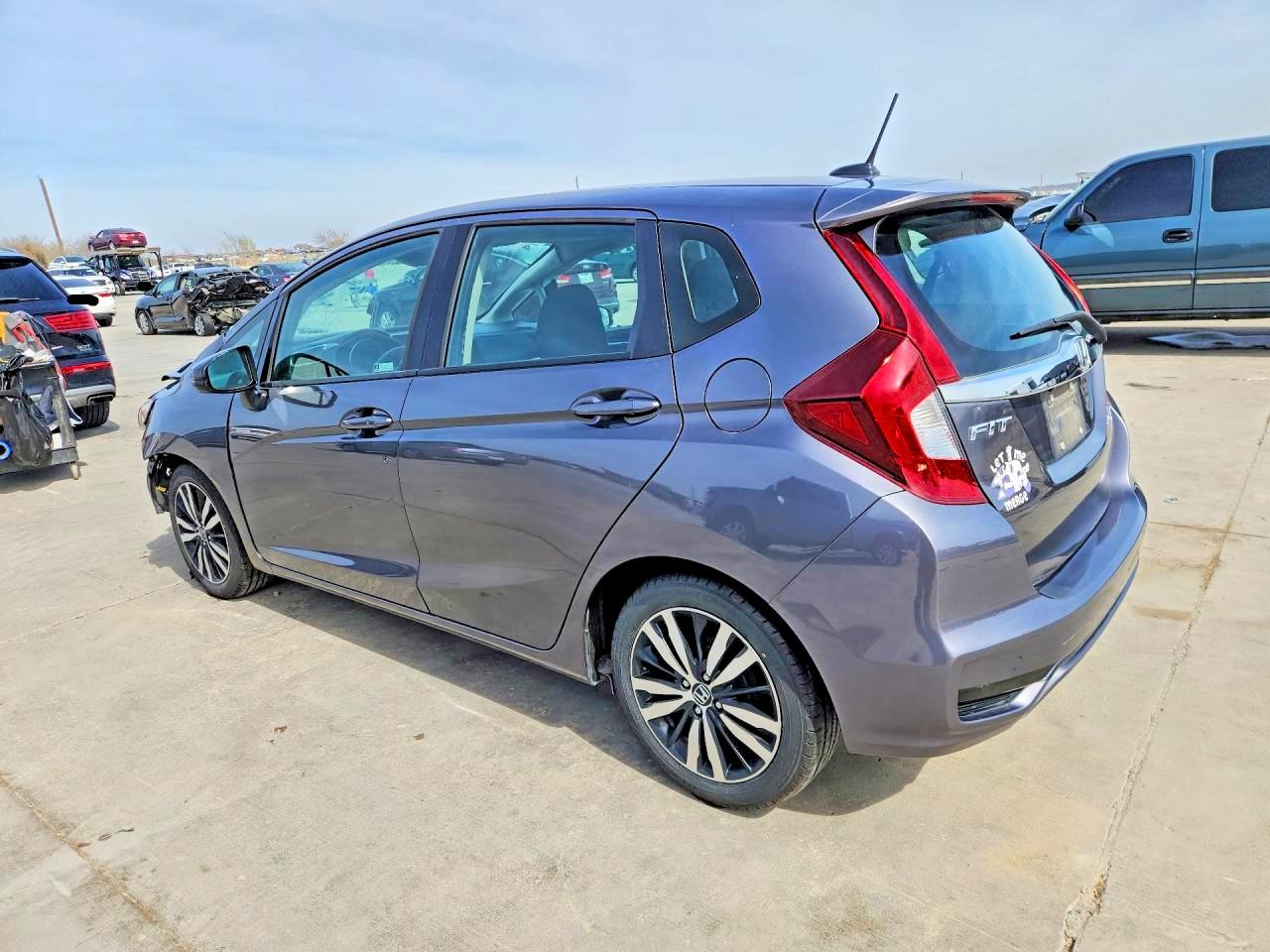 2019 HONDA FIT EX photo 3
