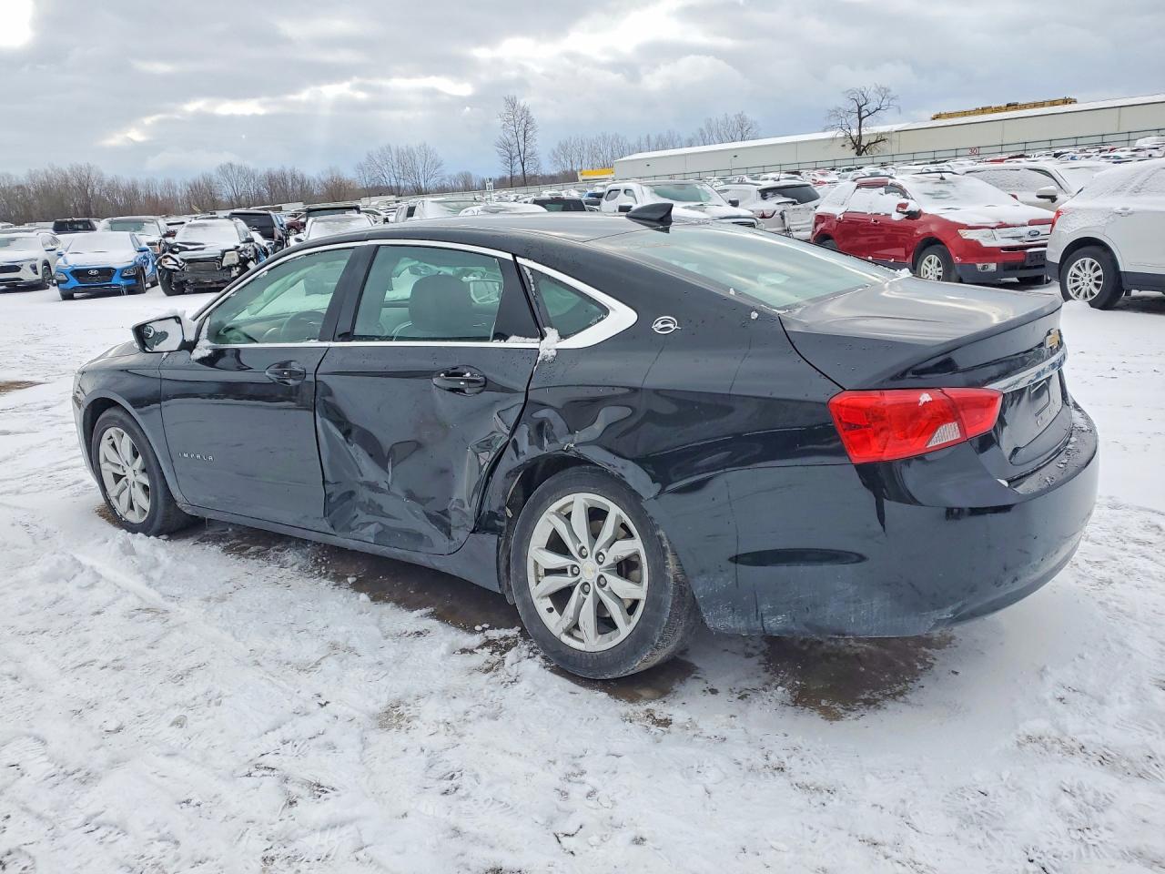 2018 CHEVROLET IMPALA LT photo 3