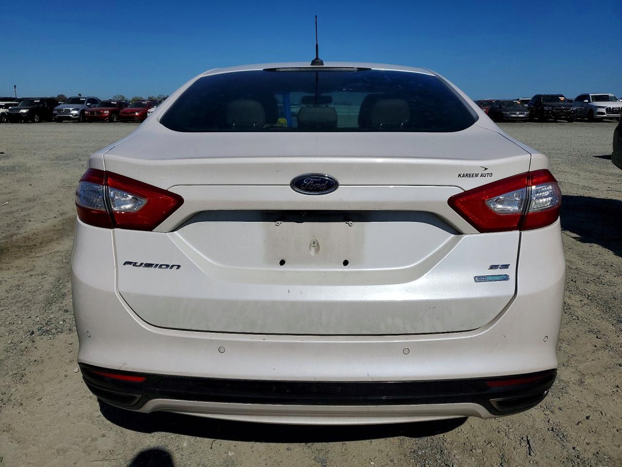 2016 FORD FUSION SE photo 6