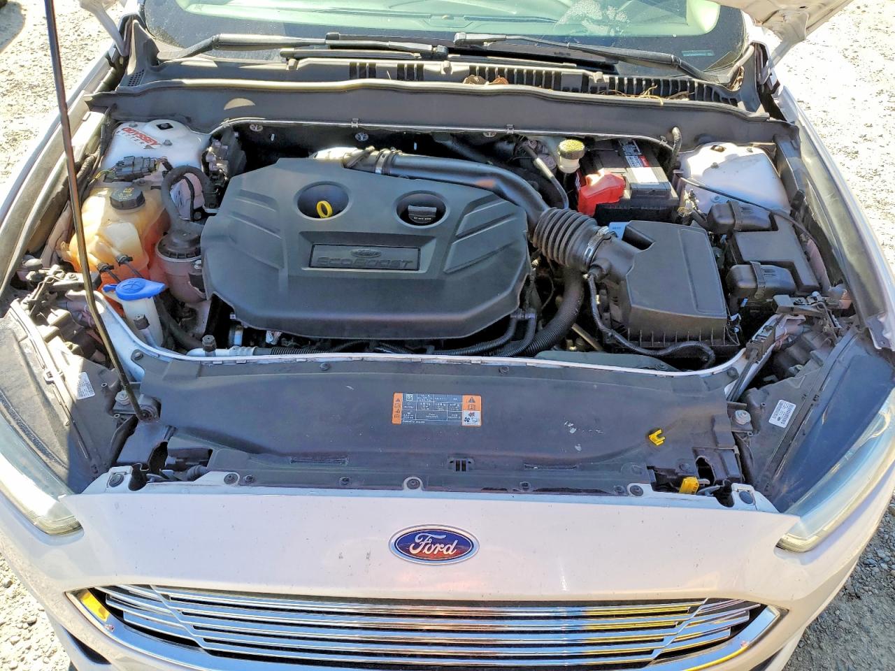 2016 FORD FUSION SE photo 11