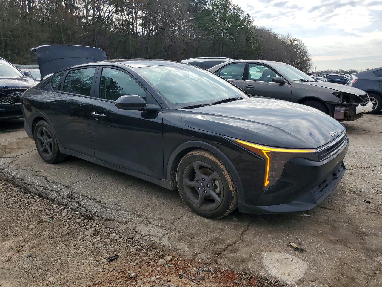 2025 KIA K4 photo 4