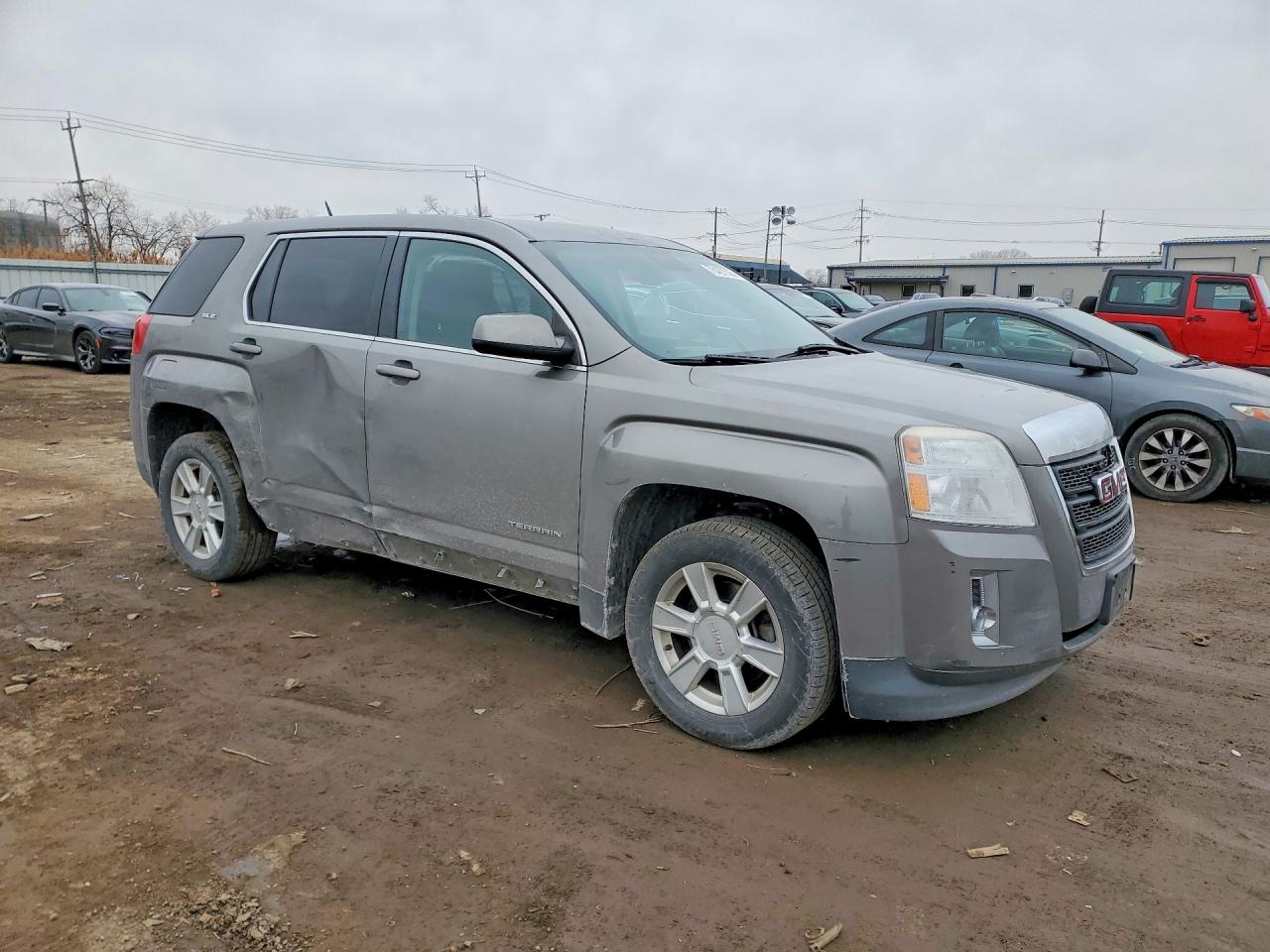2012 GMC TERRAIN SLE photo 4
