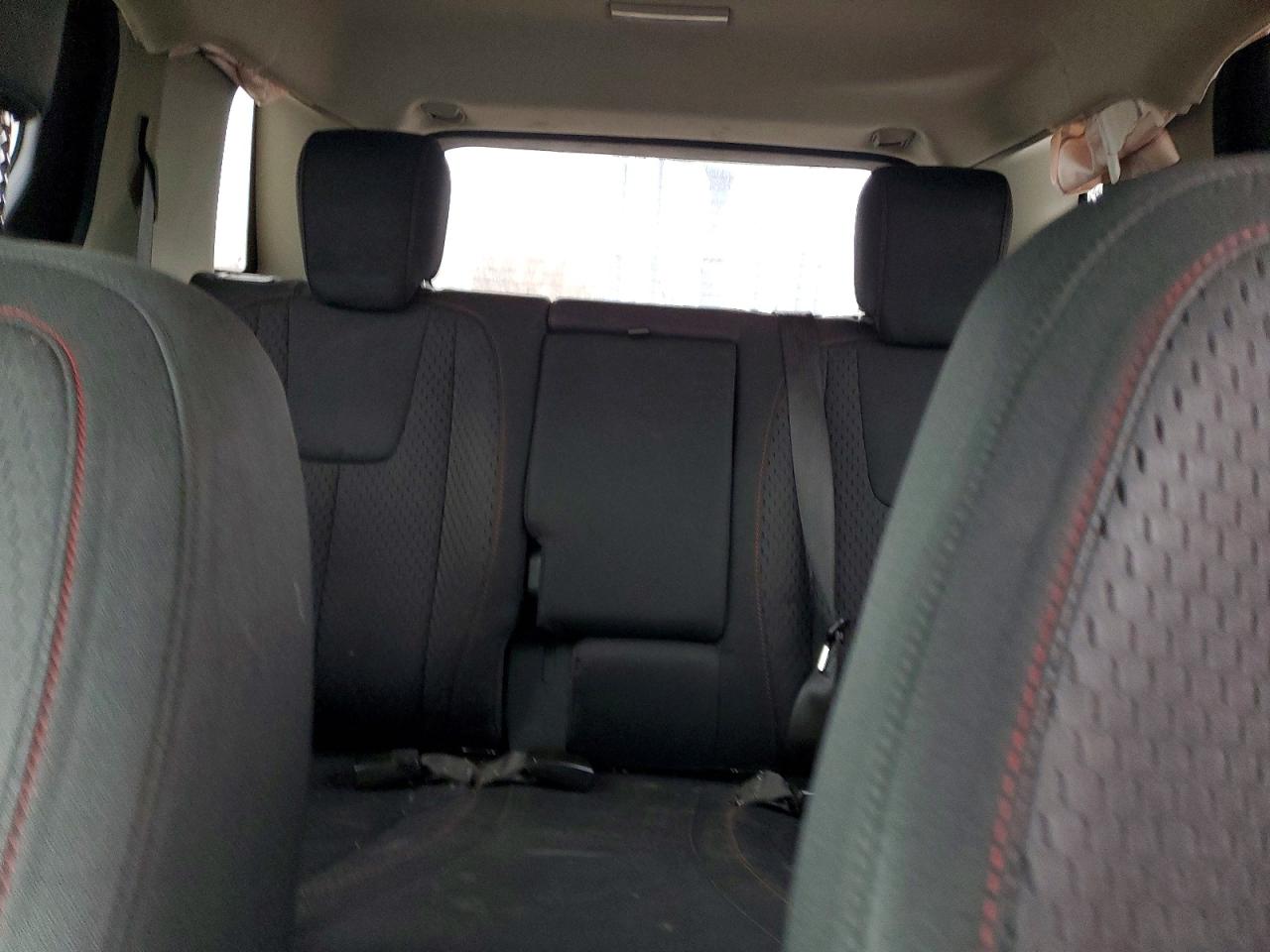 2012 GMC TERRAIN SLE photo 10