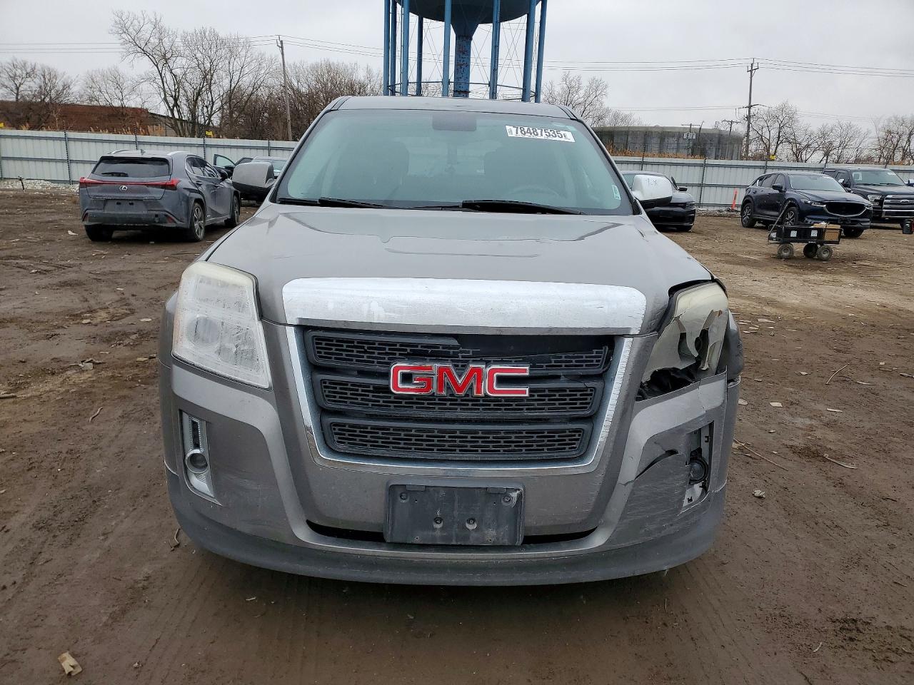 2012 GMC TERRAIN SLE photo 5