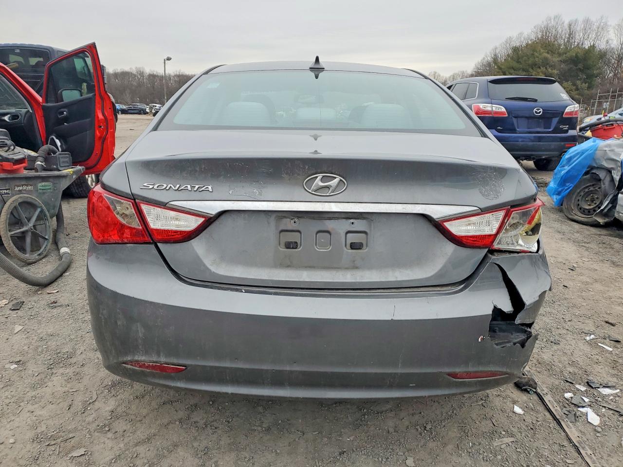 2013 HYUNDAI SONATA GLS photo 6
