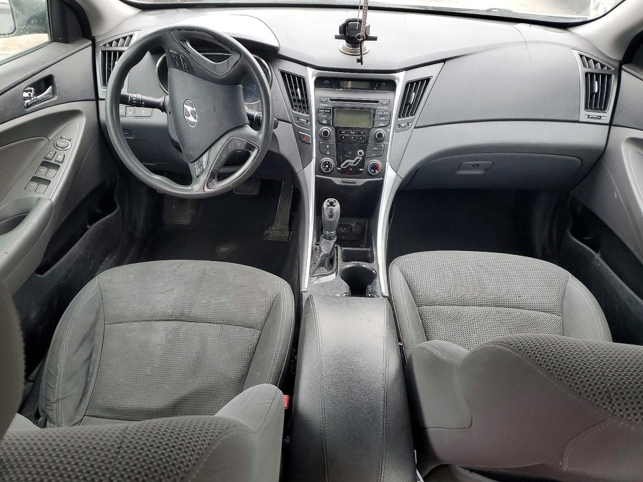 2013 HYUNDAI SONATA GLS photo 8