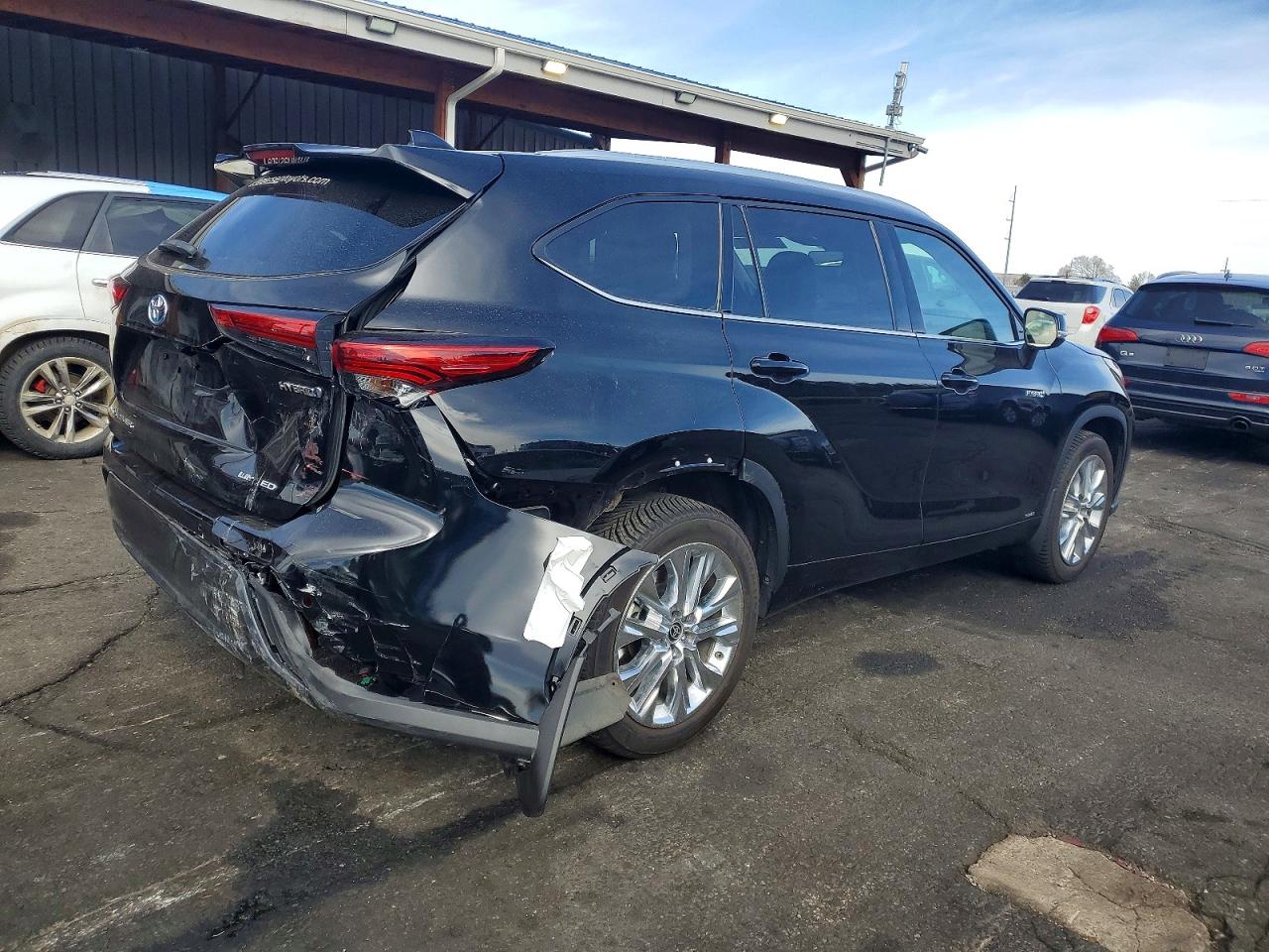 2021 TOYOTA HIGHLANDER HYBRID LIMITED photo 3