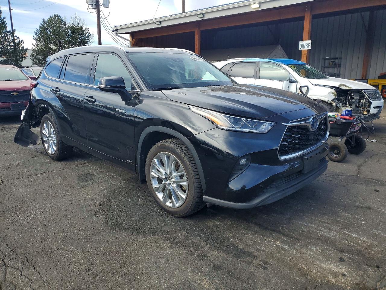 2021 TOYOTA HIGHLANDER HYBRID LIMITED photo 4