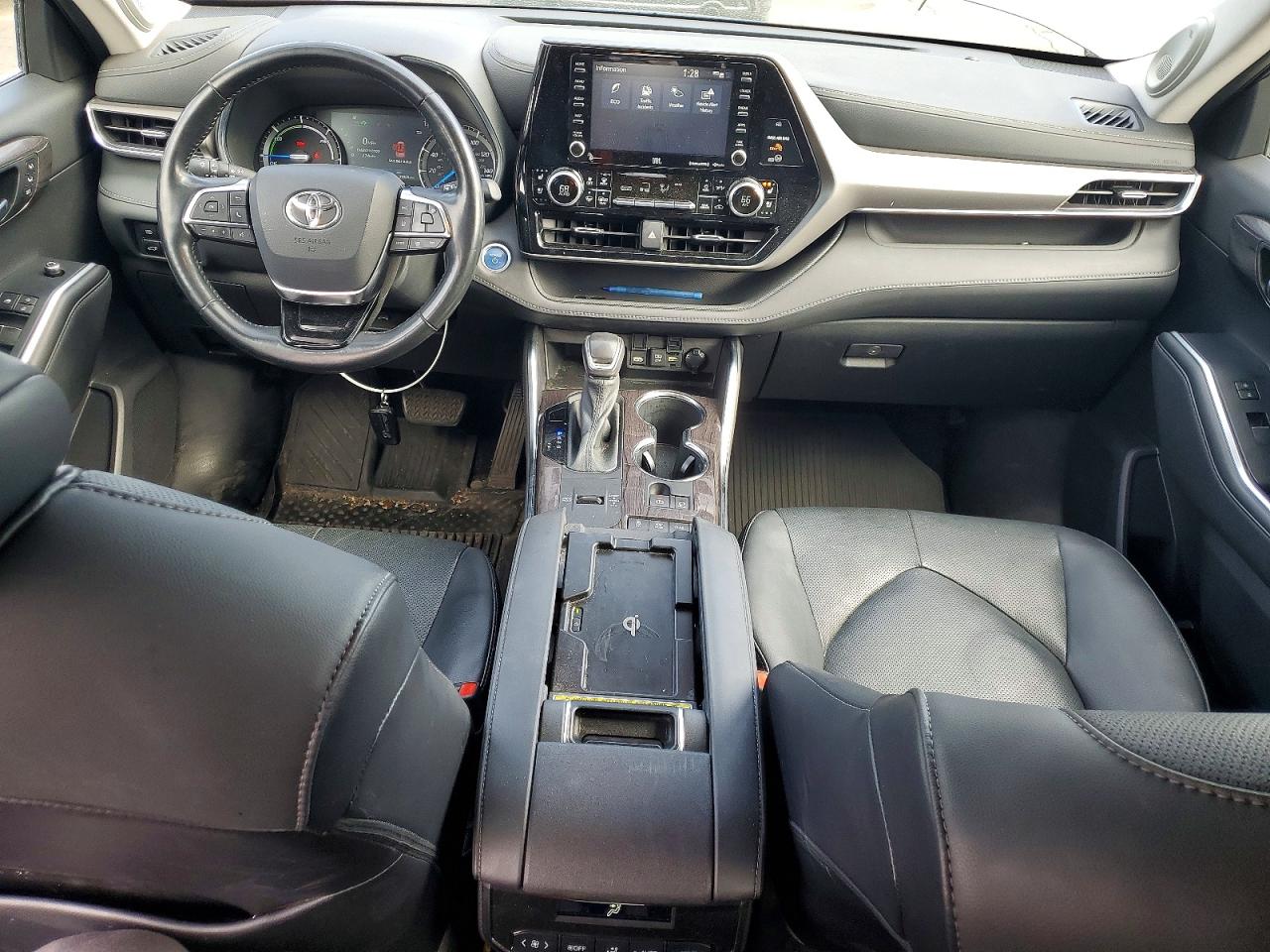 2021 TOYOTA HIGHLANDER HYBRID LIMITED photo 8
