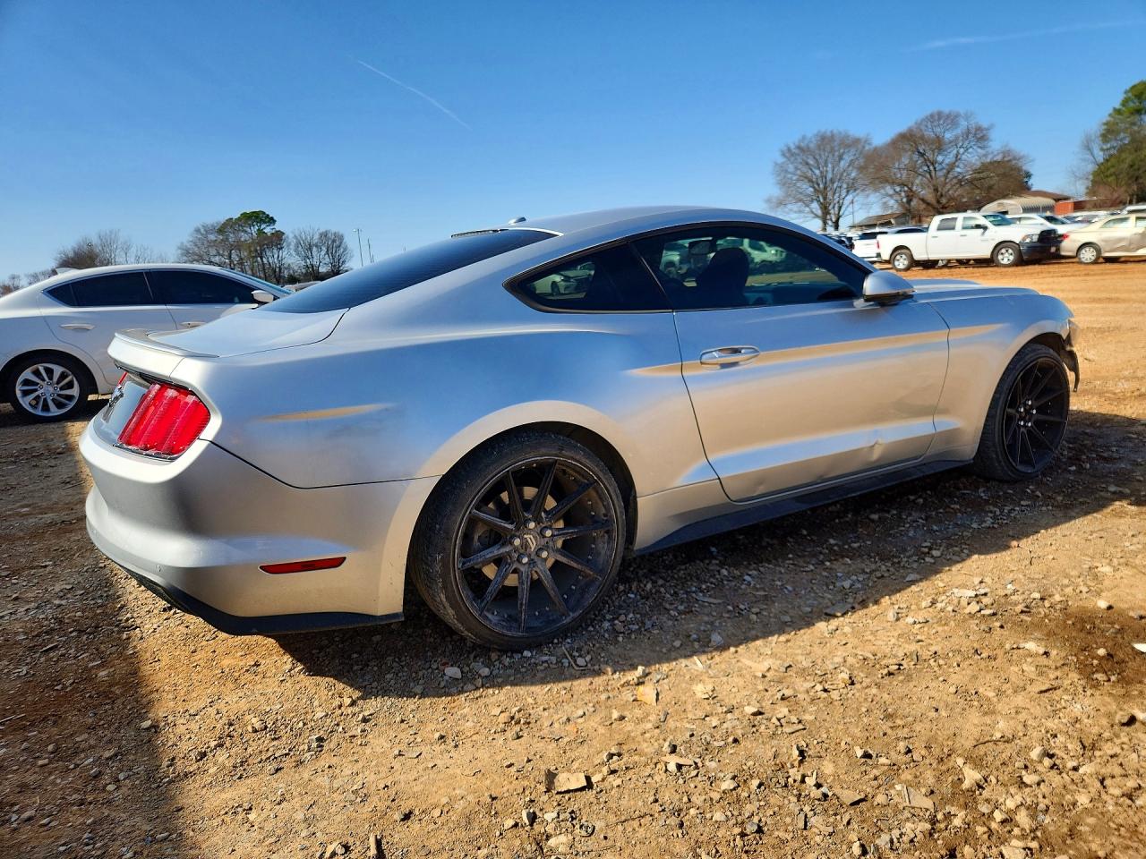 2016 FORD MUSTANG photo 5