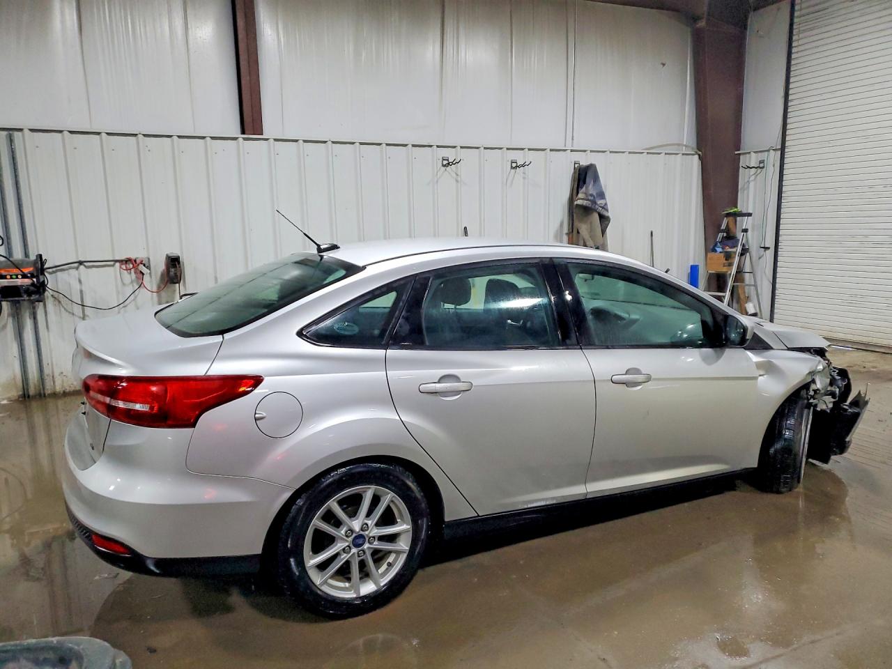 2018 FORD FOCUS SE photo 3