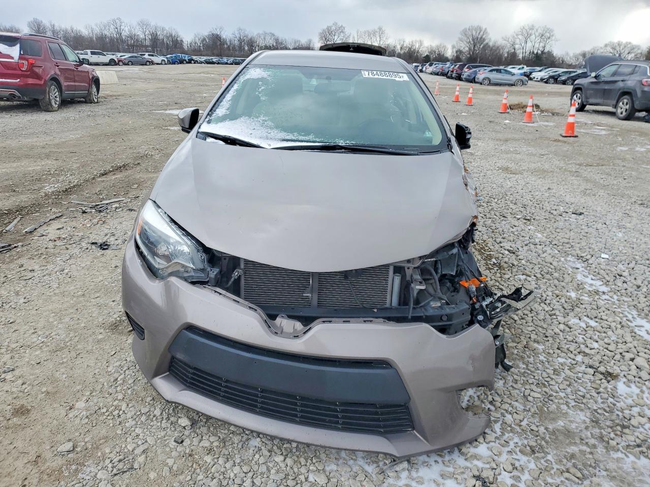 2014 TOYOTA COROLLA photo 9