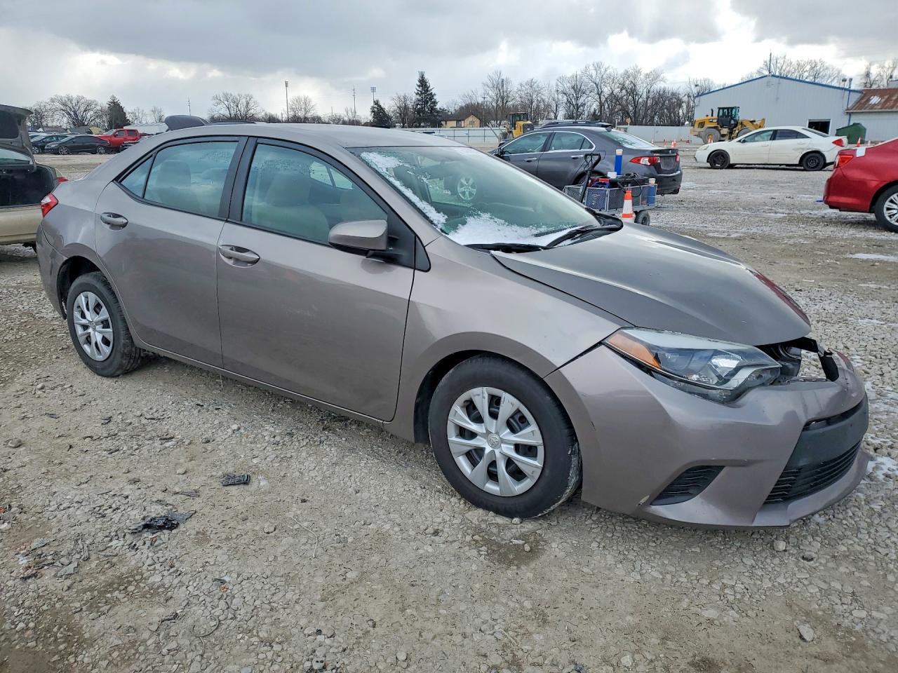 2014 TOYOTA COROLLA photo 7
