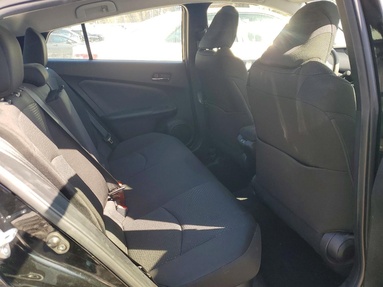 2019 TOYOTA PRIUS LE photo 10