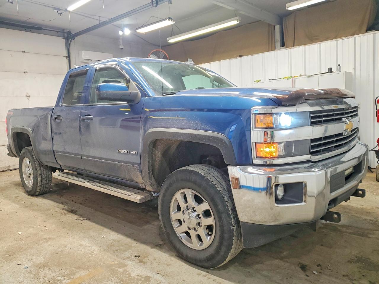 2015 CHEVROLET SILVERADO K2500 HEAVY DUTY LT photo 4