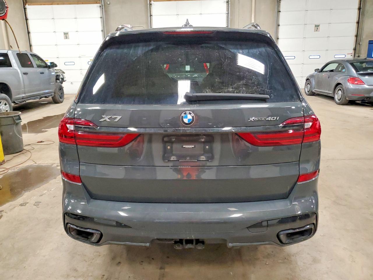 2022 BMW X7 XDRIVE40I photo 6