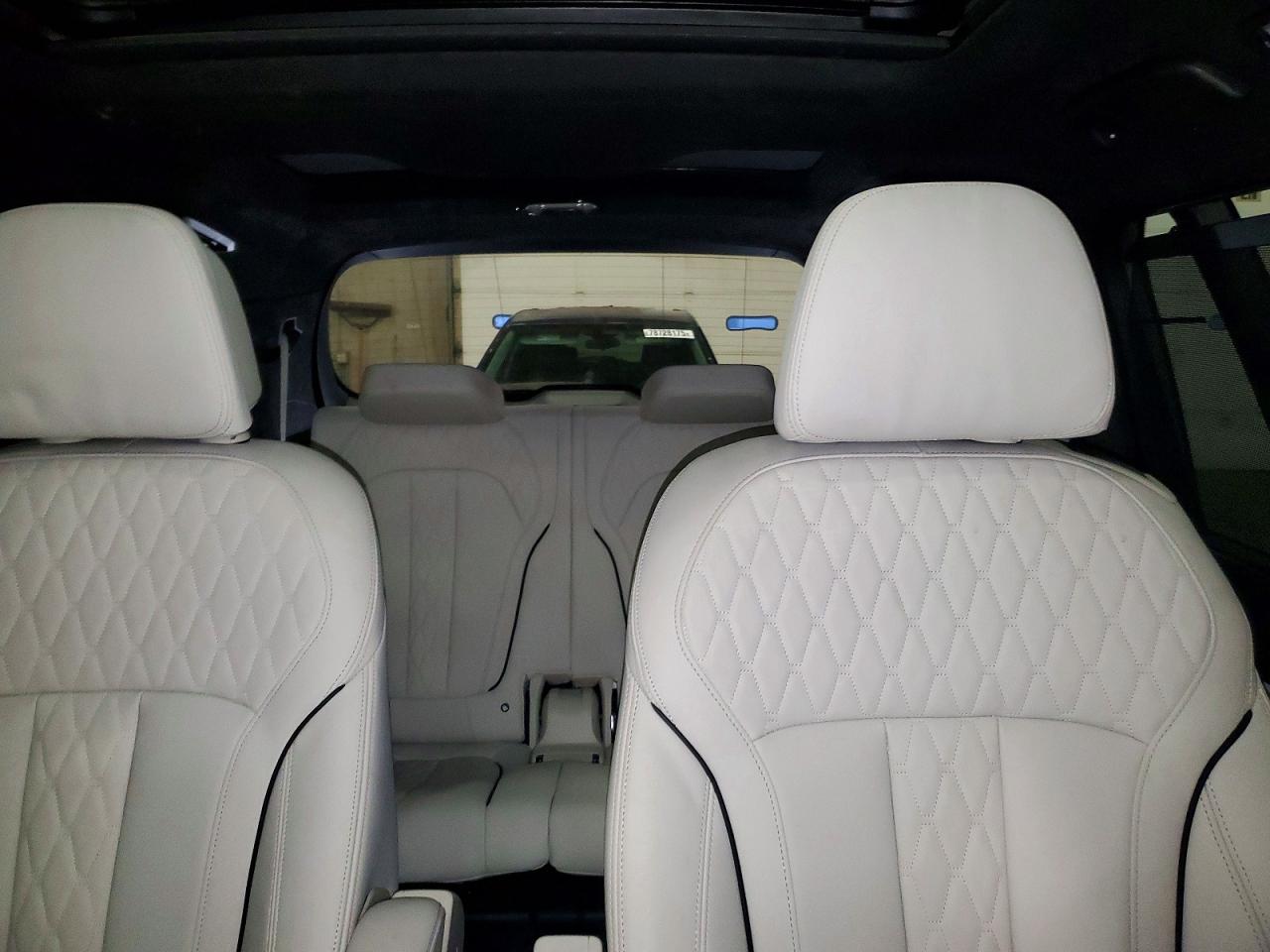 2022 BMW X7 XDRIVE40I photo 10