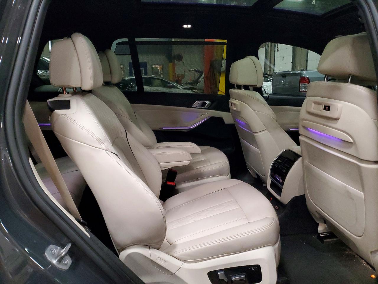 2022 BMW X7 XDRIVE40I photo 11