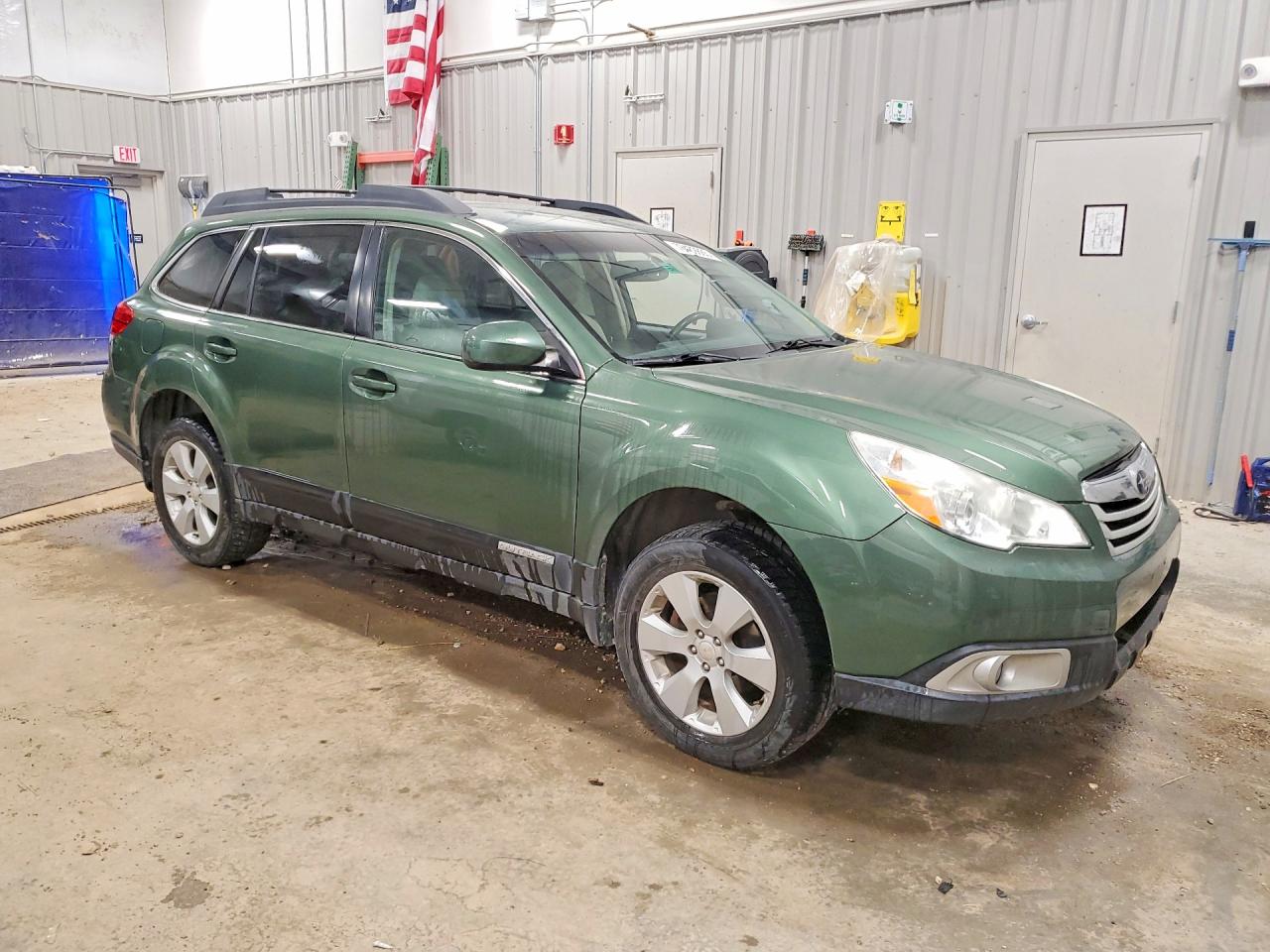 2010 SUBARU OUTBACK 2.5I PREMIUM photo 4