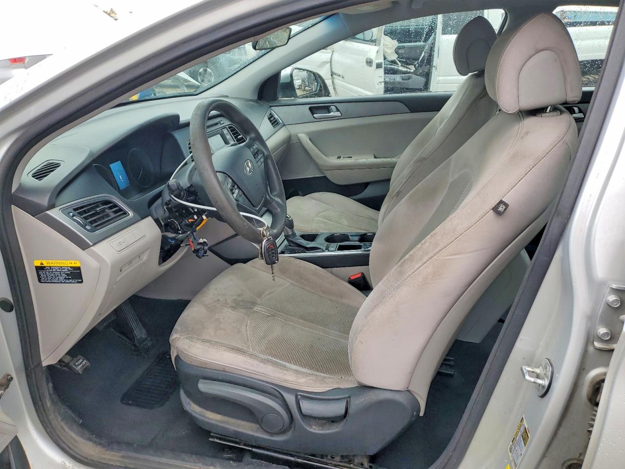 2015 HYUNDAI SONATA SE photo 19