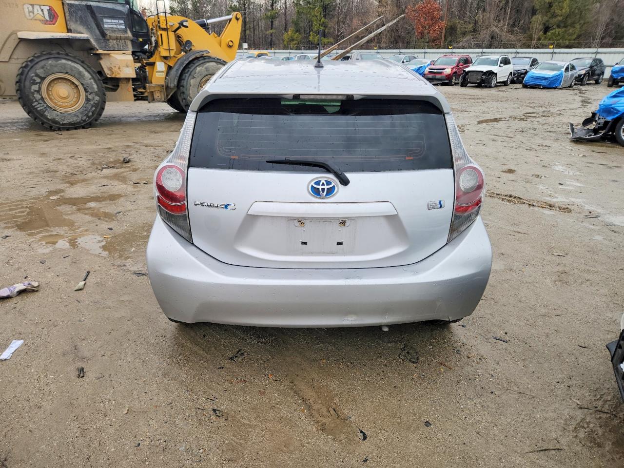 2013 TOYOTA PRIUS C photo 11