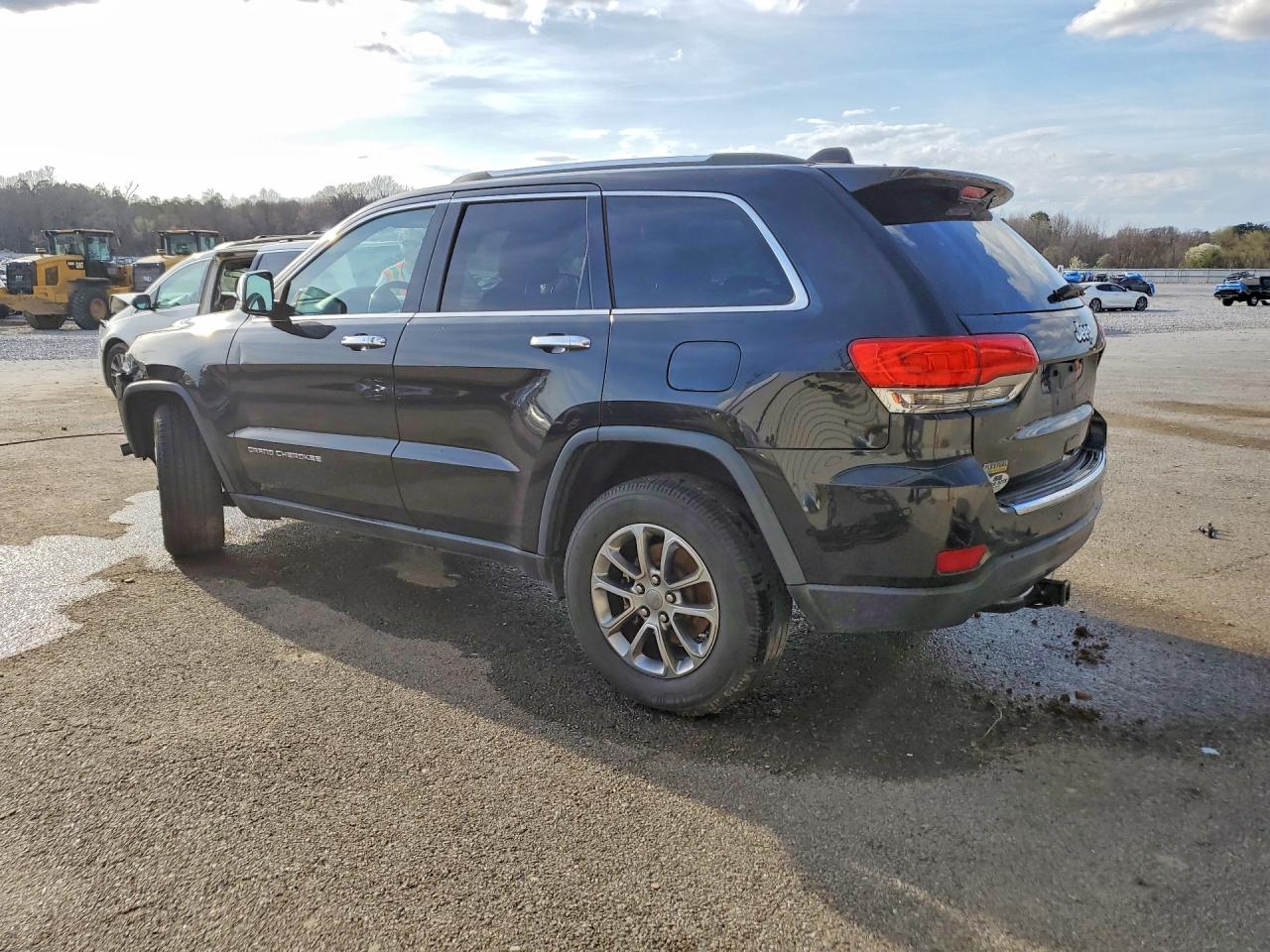 2015 JEEP GRAND CHEROKEE LIMITED photo 2
