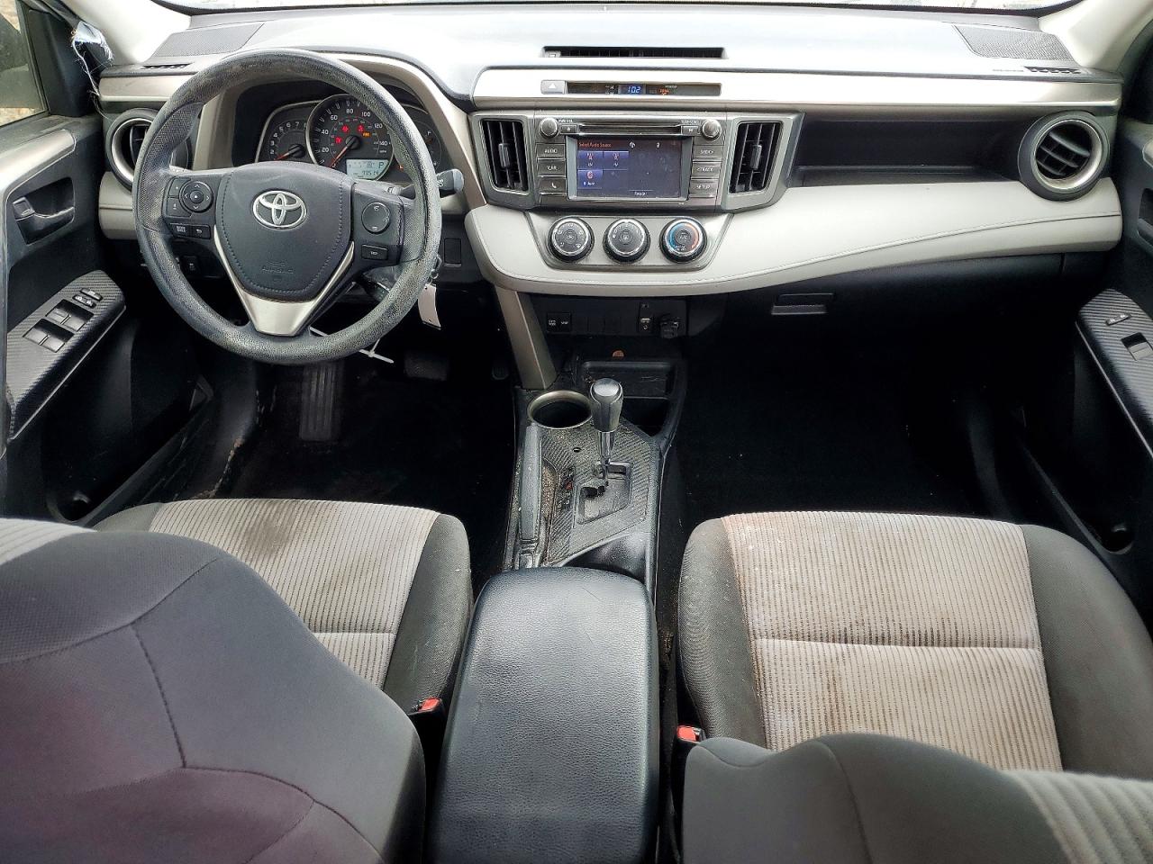 2015 TOYOTA RAV4 LE photo 15