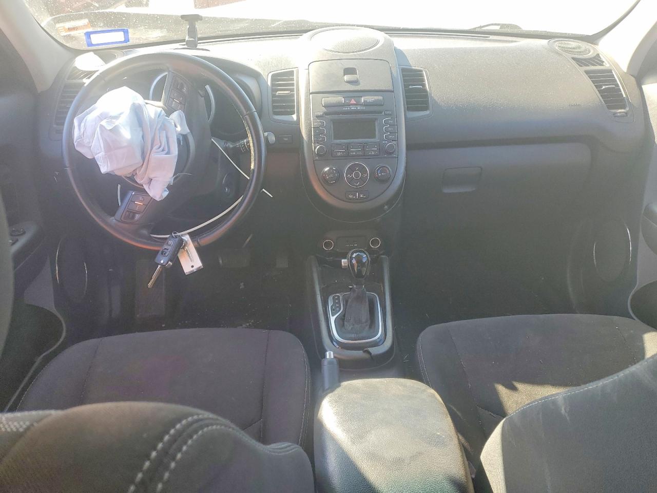 2013 KIA SOUL + photo 15