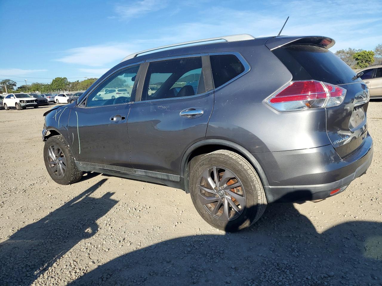 2016 NISSAN ROGUE S photo 2