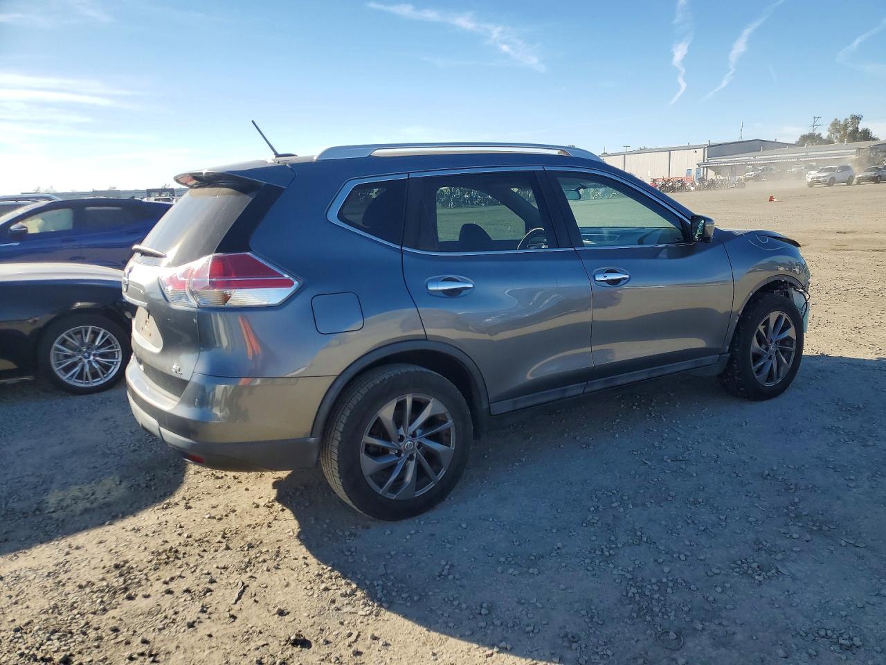 2016 NISSAN ROGUE S photo 3