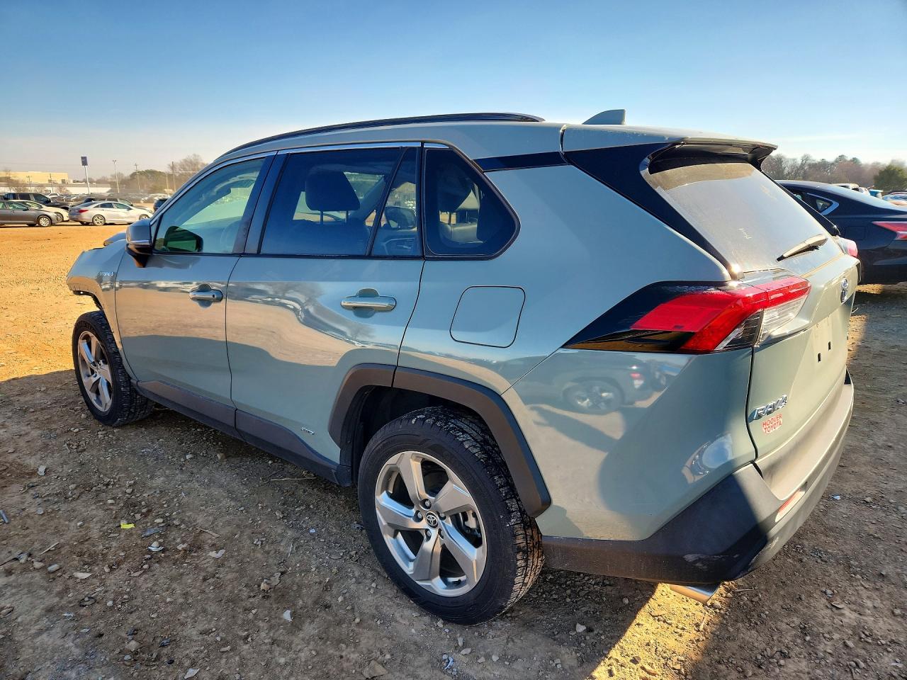 2021 TOYOTA RAV4 XLE PREMIUM photo 2