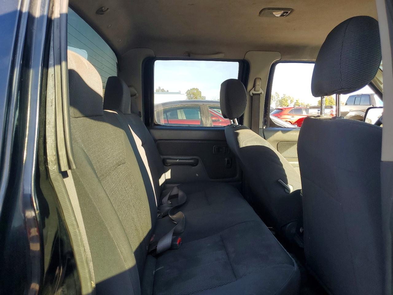 2003 NISSAN FRONTIER CREW CAB XE photo 19